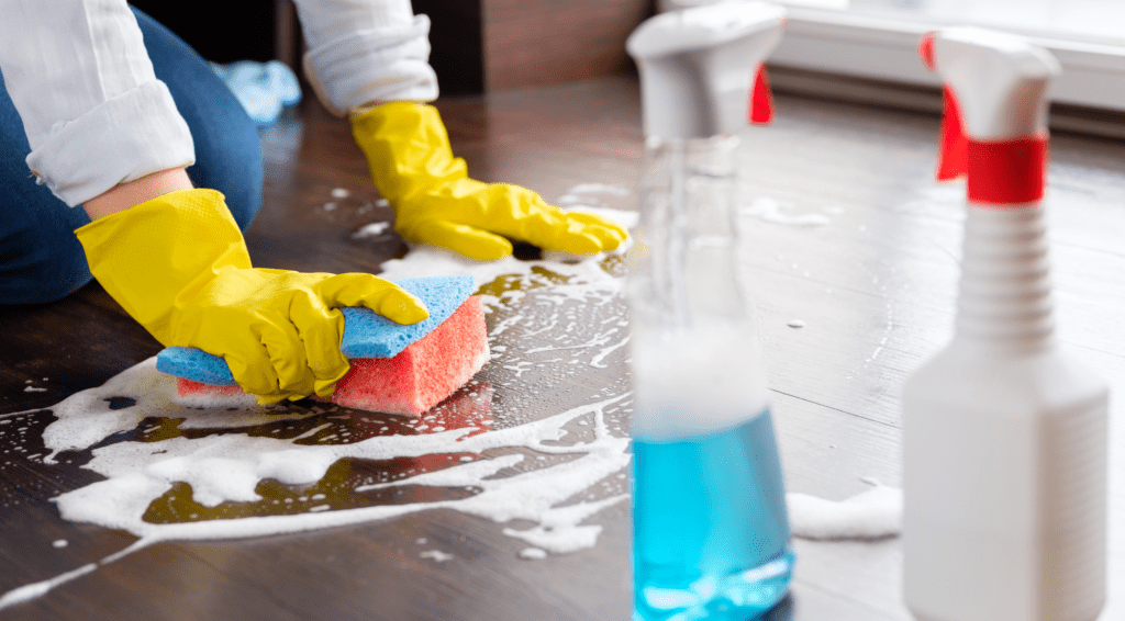 Jasa Deep Cleaning Rumah Alat